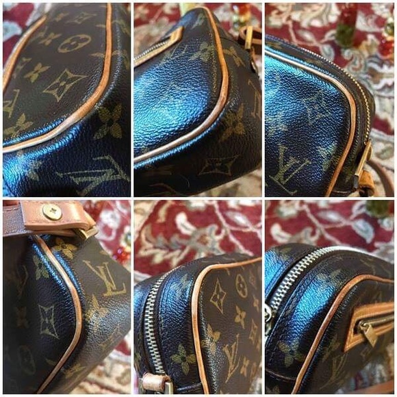 ✅SOLD✅Louis Vittion SDC023 Shoulder Purse✅ - Picture 4 of 8